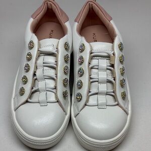 NIB Kurt Geiger White Leather sneakers with pink AB crystals